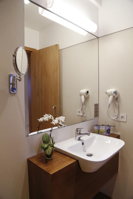 Quarto Duplo com Vista Canal