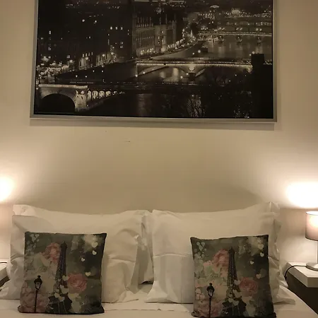 Royal Guesthouse-3
