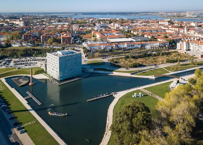 Hotel de 4 estrelas: Melia Ria Hotel & Spa