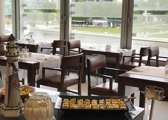 Hotel de 4 estrelas: Melia Ria Hotel & Spa